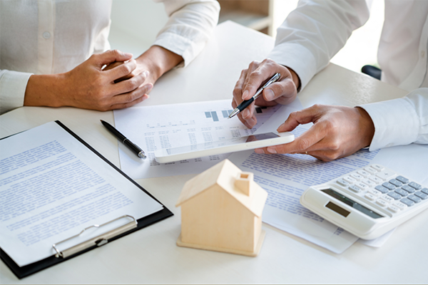 A Comprehensive Guide to Obtaining a Commercial Real Estate Loan